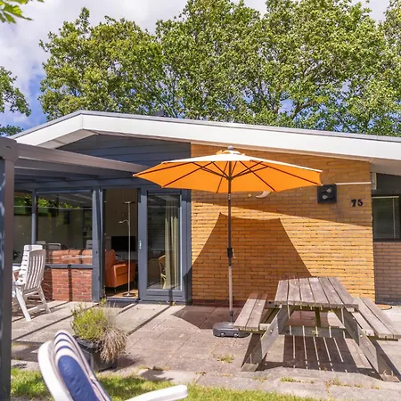 Duinland 75 Holiday home Sint Maartensvlotbrug